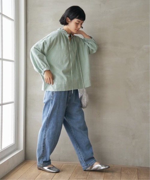 LBC(エルビーシー)の「ジャカード襟フリル2WAYブラウス(シャツ/ブラウス・レディース・ホワイト/ブラック/ネイビー/ミント・M)」の9枚目の写真