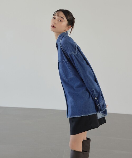 EMMEL REFINES（エメルリファインズ）の「＜EMMEL REFINES＞EM フリンジ デニム シャツ（シャツ/ブラウス・レディース・コバルトブルー・FREE）」の4枚目の写真