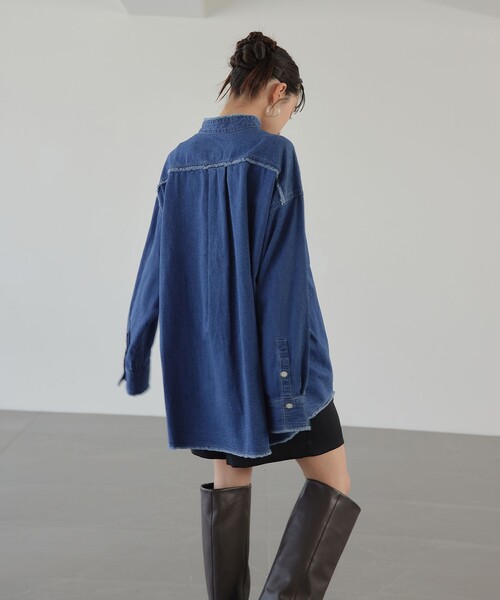 EMMEL REFINES（エメルリファインズ）の「＜EMMEL REFINES＞EM フリンジ デニム シャツ（シャツ/ブラウス・レディース・コバルトブルー・FREE）」の5枚目の写真