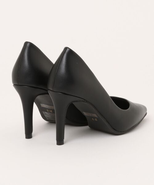 EVOL（イーボル）の「【晴雨兼用・ふかふか】8.5cmポインテッドパンプス IZ5859（レインシューズ・レディース・ベージュ/ブラック/ブラック系その他/ベージュ系その他・21.5cm/22.0cm/22.5cm/23.0cm/23.5cm/24.0cm/24.5cm/25.0cm/25.5cm）」の20枚目の写真