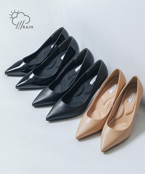 EVOL（イーボル）の「【晴雨兼用・ふかふか】8.5cmポインテッドパンプス IZ5859（レインシューズ・レディース・ベージュ/ブラック/ブラック系その他/ベージュ系その他・21.5cm/22.0cm/22.5cm/23.0cm/23.5cm/24.0cm/24.5cm/25.0cm/25.5cm）」の3枚目の写真