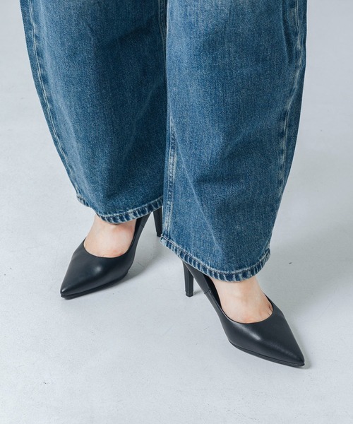 EVOL（イーボル）の「【晴雨兼用・ふかふか】8.5cmポインテッドパンプス IZ5859（レインシューズ・レディース・ベージュ/ブラック/ブラック系その他/ベージュ系その他・21.5cm/22.0cm/22.5cm/23.0cm/23.5cm/24.0cm/24.5cm/25.0cm/25.5cm）」の5枚目の写真