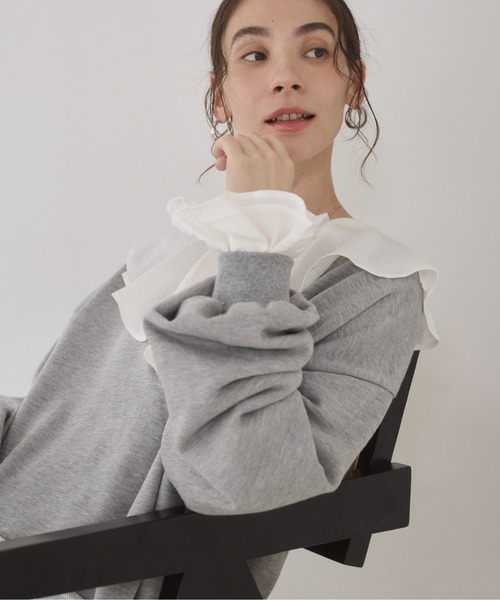 ANGIE（アンジー）の「深Vネック  カットオフ　スウェット　プルオーバー（スウェット・レディース・チャコール/オートミール/杢グレー・FREE）」の19枚目の写真