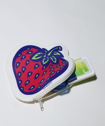 NATAL DESIGN（ネイタルデザイン）の「STRAWBERRY PORCH M（ポーチ）」