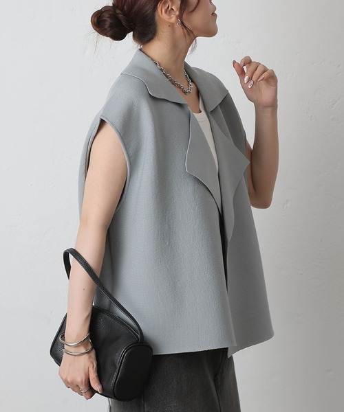 COLONY 2139(コロニートゥーワンスリーナイン)の「エステルヤーンテーラーベスト(ベスト・レディース・ブラック/グレー/モカ/グリーン・FREE)」の16枚目の写真