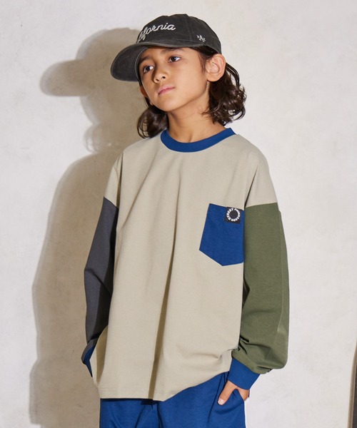 PAIRMANON STREET(ペアマノンストリート)の「【マルチファンクション】 吸水速乾 長袖 Tシャツ【PAIRMANON STREET】(Tシャツ/カットソー・キッズ・ブラック/パープル/ネイビー/ベージュ/オフホワイト/ブラック系その他/パープル系その他/ライトブルー/チャコールグレー/ブラック系その他3/ブラウン/ブラック系その他2/グレー系その他/レッド・130/120/110/100/160/150/140)」の9枚目の写真