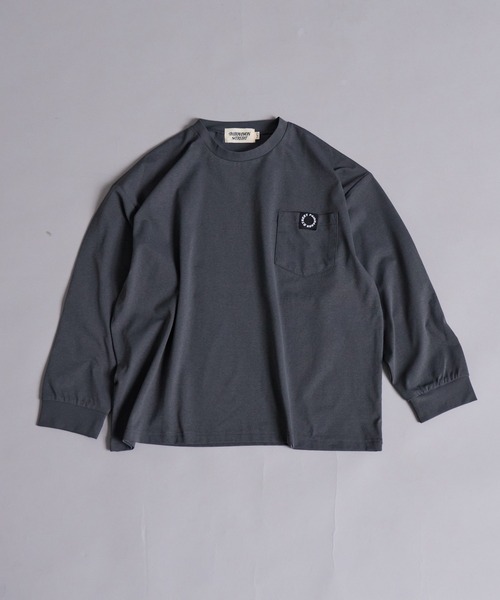 PAIRMANON STREET(ペアマノンストリート)の「【マルチファンクション】 吸水速乾 長袖 Tシャツ【PAIRMANON STREET】(Tシャツ/カットソー・キッズ・ブラック/パープル/ネイビー/ベージュ/オフホワイト/ブラック系その他/パープル系その他/ライトブルー/チャコールグレー/ブラック系その他3/ブラウン/ブラック系その他2/グレー系その他/レッド・130/120/110/100/160/150/140)」の7枚目の写真