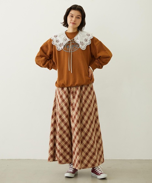 MILKFED.(ミルクフェド)の「CIRCLE LOGO SWEAT TOP(スウェット・レディース・オフホワイト/ブラウン/ネイビー・M/L)」の8枚目の写真