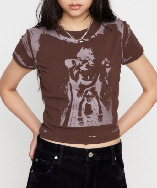 LAGUA GEM(ラグアジェム)の「VINTAGE LIKE MINI Tシャツ(Tシャツ/カットソー・レディース・カーキ/ブラウン/チャコールグレー・FREE)」の2枚目の写真