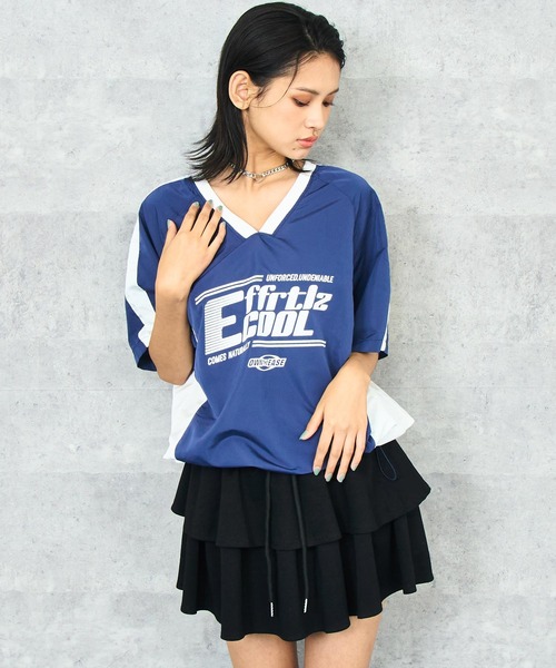 ANAP(アナップ)の「配色 プリント ナイロン プルオーバー(Tシャツ/カットソー・レディース・ホワイト/ネイビー・FREE)」の7枚目の写真