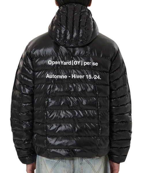 OY(オーワイ)の「『OY/オーワイ』CURVED ZIPPER LIGHTWEIGHT PUFFER JACKET/カーブジップライトウェイトジャケット(光沢)(ダウンジャケット/コート・レディース・ブラック/ライトグレー/ライトブルー・L/M)」の13枚目の写真