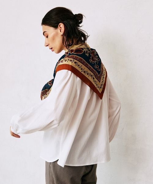 LA MARINE FRANCAISE（マリン フランセーズ）の「サッカースタンドギャザーブラウス（シャツ/ブラウス・レディース・ネイビー/ホワイト・FREE）」の5枚目の写真