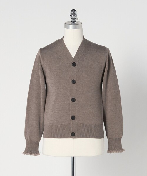 LOEFF(ロエフ)の「<LOEFF>9ゲージ フリンジ カーディガン UNISEX(ニット/セーター・レディース・ネイビー/ベージュ/ライム・0/2/1)」の2枚目の写真