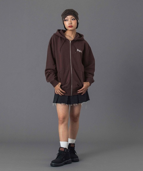 OLD ENGLISH LOGO ZIP UP SWEAT HOODIE（パーカー）｜X-girl（エックス