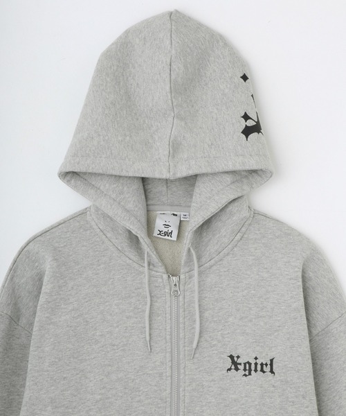 X-girl（エックスガール）の「OLD ENGLISH LOGO ZIP UP SWEAT HOODIE（パーカー・レディース・アッシュ/ブラック/ブラウン・S/M）」の11枚目の写真