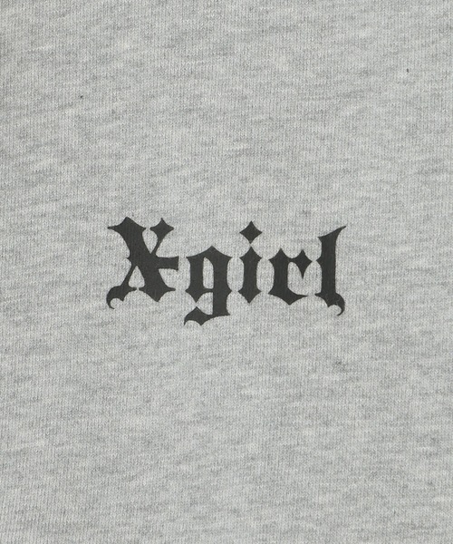 X-girl（エックスガール）の「OLD ENGLISH LOGO ZIP UP SWEAT HOODIE（パーカー・レディース・アッシュ/ブラック/ブラウン・S/M）」の14枚目の写真