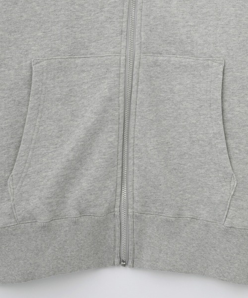 X-girl（エックスガール）の「OLD ENGLISH LOGO ZIP UP SWEAT HOODIE（パーカー・レディース・アッシュ/ブラック/ブラウン・S/M）」の15枚目の写真