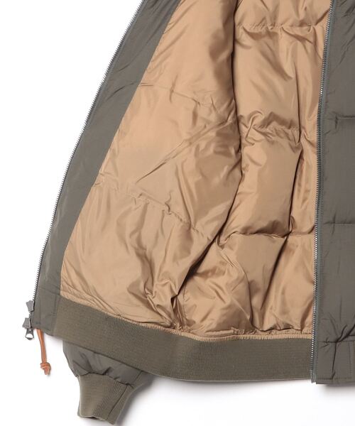 テクスチャード リップストップ ダウン ジャケット（ダウンジャケット