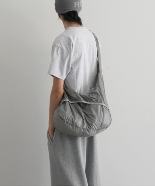 ROA（ロア）の「ROA Laki packable knot bag（ショルダーバッグ）」 - WEAR