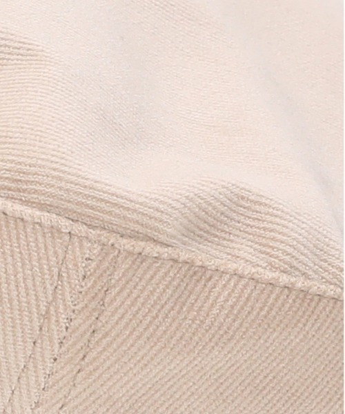 Right-on（ライトオン）の「【HONEYSUCKLE ROSE】コーデュロイキャスケット（キャスケット・レディース・ブラック/キナリ・フリー）」の4枚目の写真