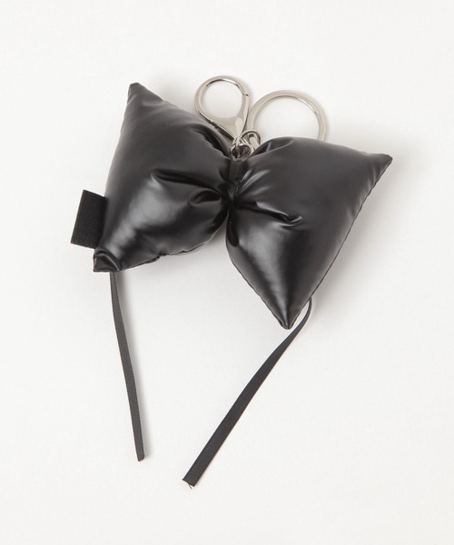 repipi armario（レピピ アルマリオ）の「イニシャルリボンチャーム（チャーム・キッズ・ホワイト系その他2/ブラック系その他/ホワイト系その他/ブラック系その他2/ブルー系その他2/ブルー系その他・ONESIZE）」の7枚目の写真