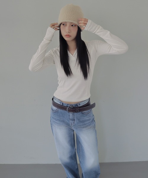 UNE MANSION(ユヌマンション)の「シルバーボタンリブフード長袖Tシャツカットソー(Tシャツ/カットソー・レディース・ブラウン/アイボリー/ブラック/チャコールグレー・FREE)」の5枚目の写真