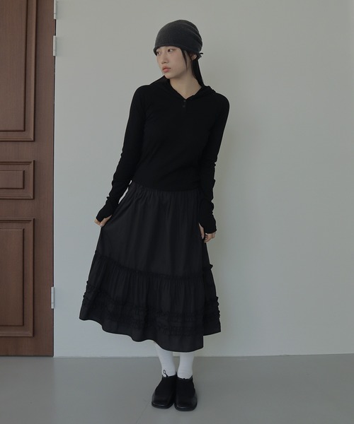 UNE MANSION(ユヌマンション)の「シルバーボタンリブフード長袖Tシャツカットソー(Tシャツ/カットソー・レディース・ブラウン/アイボリー/ブラック/チャコールグレー・FREE)」の12枚目の写真