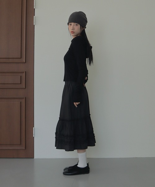 UNE MANSION(ユヌマンション)の「シルバーボタンリブフード長袖Tシャツカットソー(Tシャツ/カットソー・レディース・ブラウン/アイボリー/ブラック/チャコールグレー・FREE)」の14枚目の写真