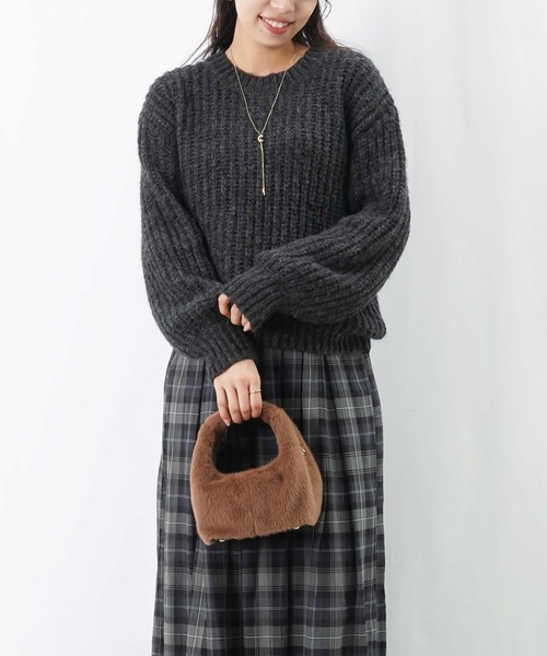 LUCA/LADY LUCK LUCA（ルカ/レディラックルカ）の「LC/LLL シャギー短丈ニットプルオーバー（ニット/セーター・レディース・ピンク/ベージュ/ブラック/ライトブルー・FREE）」の12枚目の写真