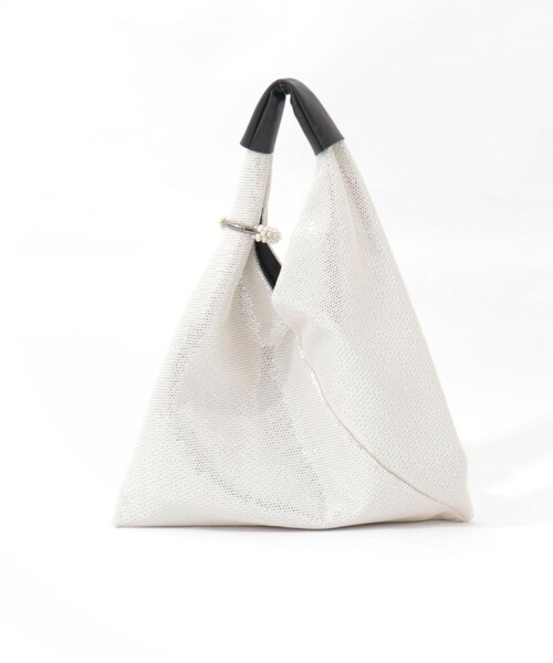 NOLLEY’S(ノーリーズ)の「ラメバックパールチャーム付き(ショルダーバッグ・レディース・ホワイト/ブラック・FREE)」の11枚目の写真