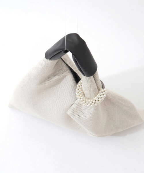 NOLLEY’S(ノーリーズ)の「ラメバックパールチャーム付き(ショルダーバッグ・レディース・ホワイト/ブラック・FREE)」の18枚目の写真
