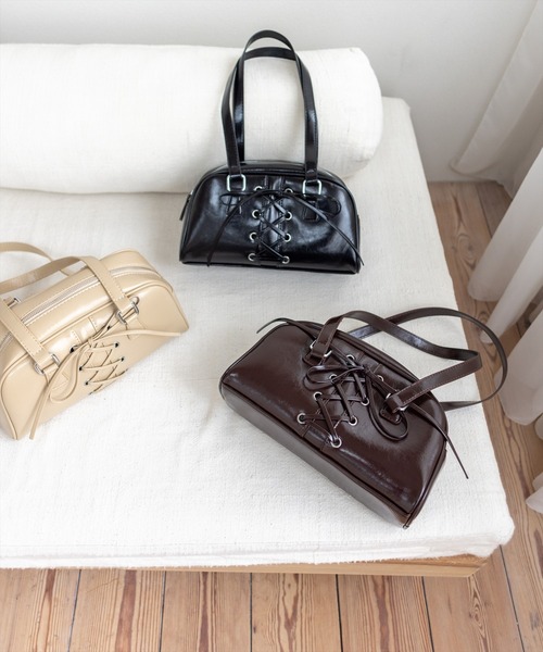 clear（クリア）の「レースアップロングハンドルバッグ[着回し力抜群 ガーリー リボン]≪AW新作≫（ハンドバッグ・レディース・ベージュ/ブラウン/ブラック・F）」の5枚目の写真