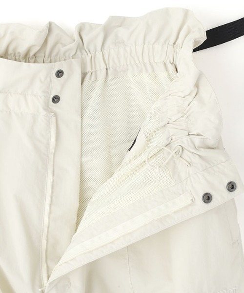 ETRE TOKYO(エトレトウキョウ)の「Marmot×ETRE TOKYO PERTEXパラシュートパンツ(その他パンツ・レディース・ブラック/オフホワイト・S/M)」の20枚目の写真