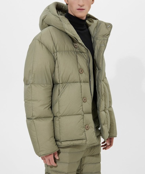 IENKI IENKI（イエンキイエンキ）の「Belted Puffer Jacket（ダウン