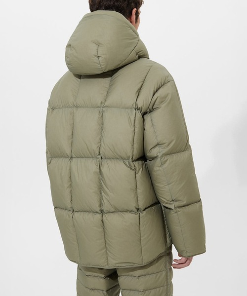 IENKI IENKI(イエンキイエンキ)の「【IENKI IENKI】CARTER JACKET MAN ホワイトグースダウン/防水・防風機能(ダウンジャケット/コート・メンズ・ブラック/カーキ・M/L)」の4枚目の写真