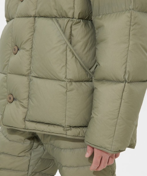 IENKI IENKI(イエンキイエンキ)の「【IENKI IENKI】CARTER JACKET MAN ホワイトグースダウン/防水・防風機能(ダウンジャケット/コート・メンズ・ブラック/カーキ・M/L)」の6枚目の写真