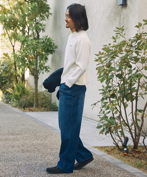 THE CRAFT CREW PRODUCTS（ザクラフトクループロダクツ）の「モールワッフル ビッグシルエット ラグランスリーブクルーネックスウェット / アンチピリング【THE CRAFT CREW PRODUCTS】（スウェット・メンズ・グレー/アイボリー/ブラック/チェリーレッド/ダークネイビー/ダークブラウン・L/M/S）」の11枚目の写真