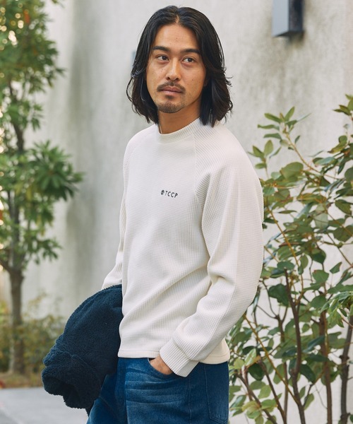 THE CRAFT CREW PRODUCTS（ザクラフトクループロダクツ）の「モールワッフル ビッグシルエット ラグランスリーブクルーネックスウェット / アンチピリング【THE CRAFT CREW PRODUCTS】（スウェット・メンズ・グレー/アイボリー/ブラック/チェリーレッド/ダークネイビー/ダークブラウン・L/M/S）」の14枚目の写真