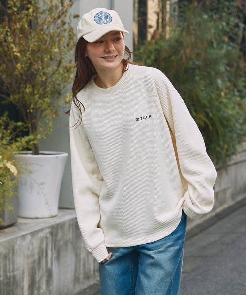 THE CRAFT CREW PRODUCTS（ザクラフトクループロダクツ）の「モールワッフル ビッグシルエット ラグランスリーブクルーネックスウェット / アンチピリング【THE CRAFT CREW PRODUCTS】（スウェット・メンズ・グレー/アイボリー/ブラック/チェリーレッド/ダークネイビー/ダークブラウン・L/M/S）」の20枚目の写真