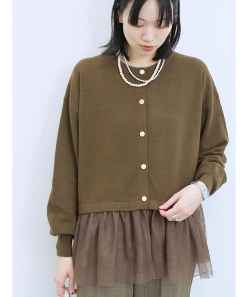 Samansa Mos2 blue（サマンサモスモスブルー）の「ペプラムチュールニットカーディガン（カーディガン/ボレロ・レディース・ブラック/ブラウン/グレー・F）」の2枚目の写真