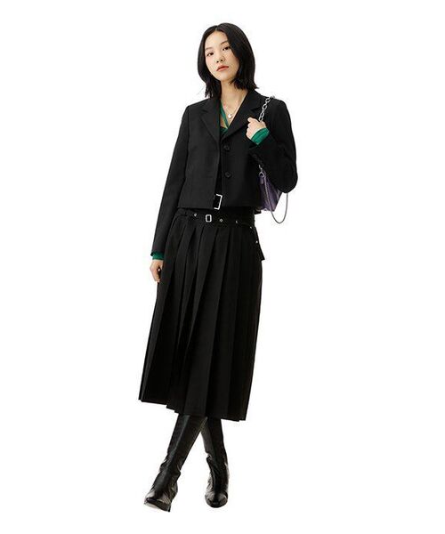 MUSINSA STANDARD WOMAN（ムシンサスタンダードウーマン）の「レディースクロップドブレザー[ブラック]（テーラードジャケット・レディース・その他・SMALL/MEDIUM/X-SMALL/LARGE）」の6枚目の写真