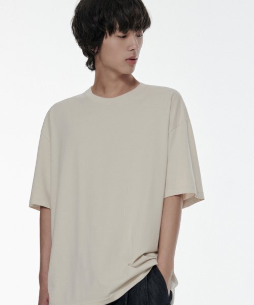 MUSINSA STANDARD（ムシンサスタンダード）の「[クールタンダード] オーバーサイズクルーネックTシャツ [エクリュ]（Tシャツ/カットソー・メンズ・その他・LARGE/X-LARGE/XX-LARGE/XXX-LARGE/SMALL/MEDIUM）」の3枚目の写真