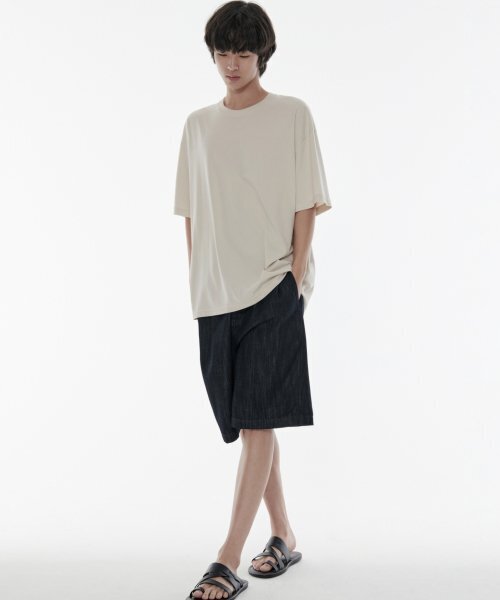 MUSINSA STANDARD（ムシンサスタンダード）の「[クールタンダード] オーバーサイズクルーネックTシャツ [エクリュ]（Tシャツ/カットソー・メンズ・その他・LARGE/X-LARGE/XX-LARGE/XXX-LARGE/SMALL/MEDIUM）」の5枚目の写真