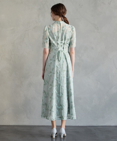 AIMER(エメ)の「チュール刺繍×ドットチュールプチハイネックフレアパーティードレス 結婚式 お呼ばれ ドレス 20代 30代(ドレス・レディース・グリーン系その他/ピンクベージュ/ブラック/ライトグリーン・LARGE/MEDIUM)」の9枚目の写真