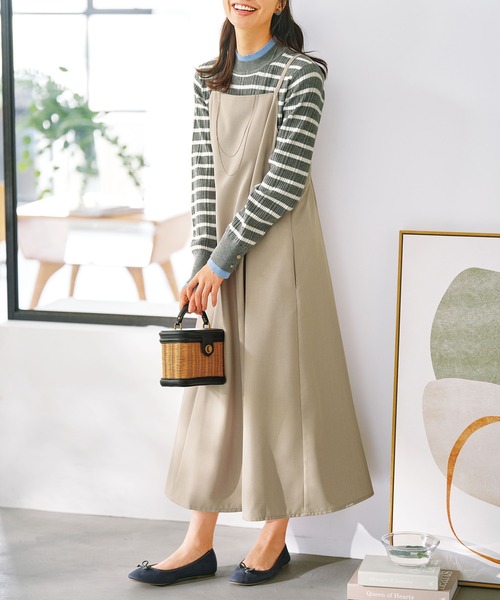 BELLUNA PLUS(ベルーナ)の「麻調ジャケット×キャミワンピアンサンブル(ワンピース・レディース・チャコール/ネイビー/グレイッシュベージュ・MEDIUM/LARGE/X-LARGE)」の2枚目の写真