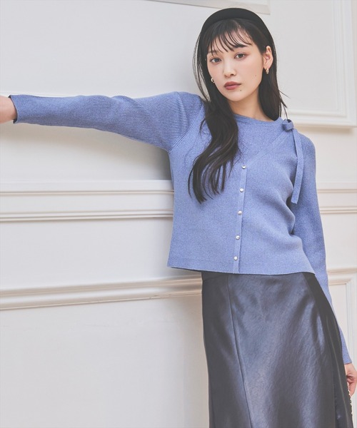 AND COUTURE（アンドクチュール）の「ホルタードッキングカーディガン風プルオーバー（ニット/セーター・レディース・ベージュ/ボルドー/ブラック/ブルー・FREE）」の10枚目の写真