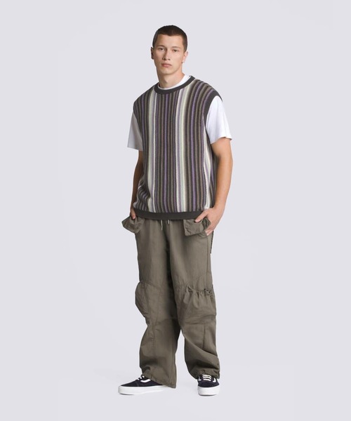 VANS（バンズ）の「PREMIUM SAMUELSON ニットベスト / LX Samuelson Sweater Vest AFTE VN000MH5Y7U1（ベスト・メンズ・ダークブラウン・LARGE/MEDIUM/SMALL/X-LARGE）」の3枚目の写真