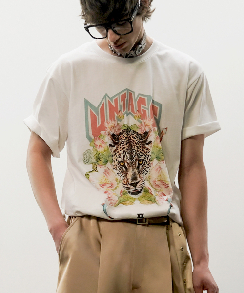 UNTAGE（アンテージ）の「レオパードプリントTシャツ[ホワイト(ユニセックス)]_UTT-ST01（Tシャツ/カットソー・メンズ・その他・LARGE/MEDIUM）」の2枚目の写真