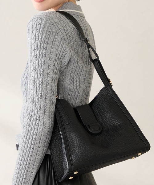 MISCH MASCH（ミッシュマッシュ）の「センターベルトハンドバッグ（ハンドバッグ・レディース・ブラック/グレー/キャメル・ﾌﾘ-）」の2枚目の写真