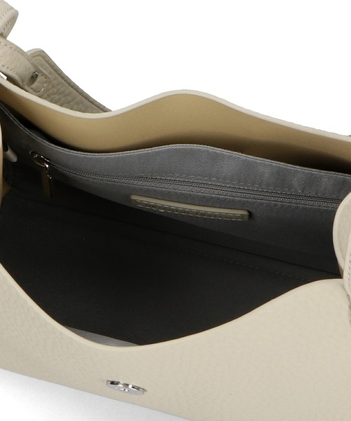 MISCH MASCH（ミッシュマッシュ）の「センターベルトハンドバッグ（ハンドバッグ・レディース・ブラック/グレー/キャメル・ﾌﾘ-）」の19枚目の写真